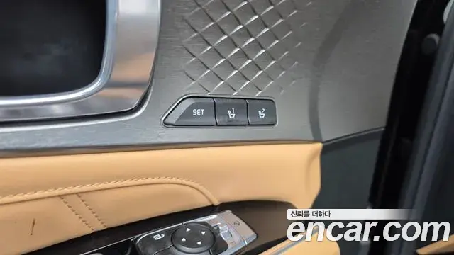 Kia Sorento 2022 — Photo 25/33