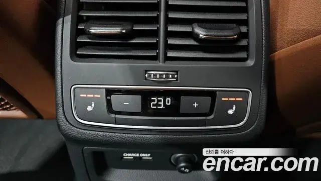 Audi A4 2022 — ფოტო 15/35