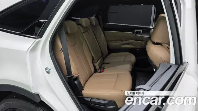 Kia Sorento 2025 — Şəkil 18/35