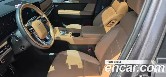 Hyundai Santa Fe 2023 — Фото 16/19