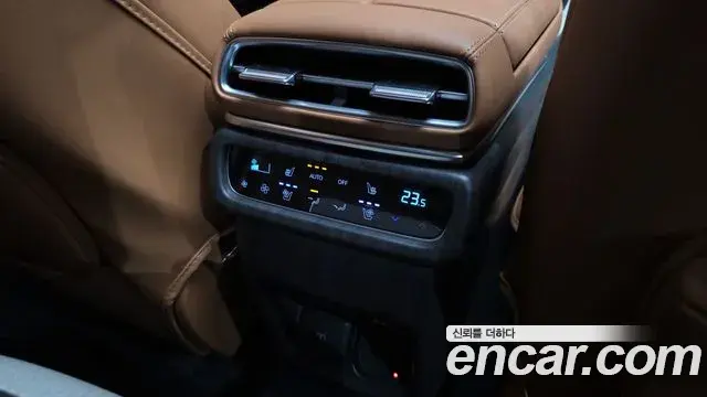 Genesis GV80 2024 — Şəkil 28/41