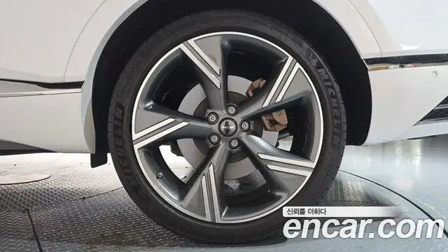Genesis GV80 2024 — Şəkil 37/41