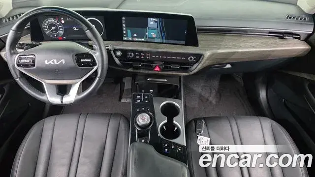 Kia K8 2022 — Photo 7/20