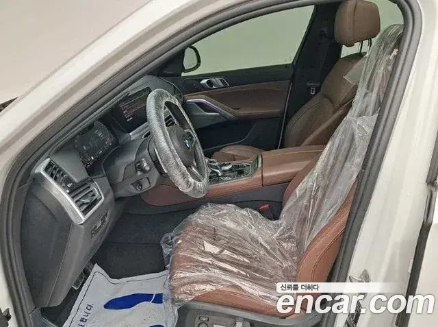 BMW X6 2021 — ფოტო 19/20