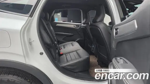 Renault Samsung XM3 2022 — ფოტო 17/33