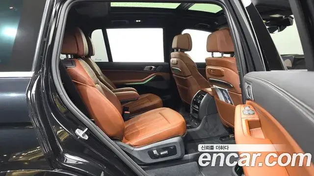 BMW X7 2025 — ფოტო 3/33