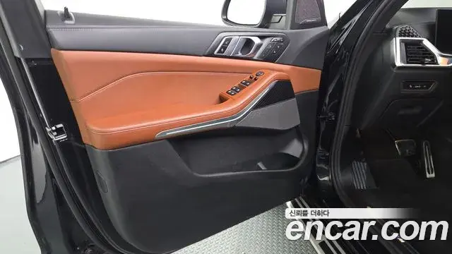 BMW X7 2025 — ფოტო 6/33