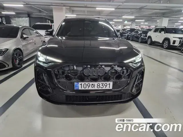 Audi Q5 2025 — Photo 10/20