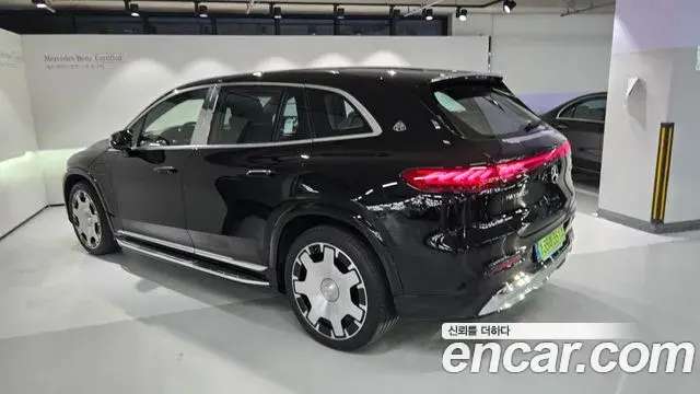 Mercedes-Benz EQS SUV 2026 — ფოტო 18/20