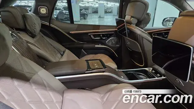Mercedes-Benz EQS SUV 2026 — ფოტო 10/20