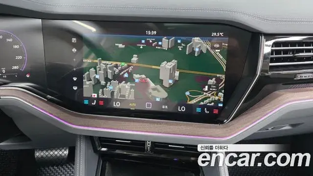 Volkswagen Touareg 2025 — Şəkil 16/34