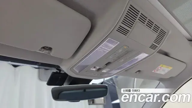 Volkswagen Touareg 2025 — Şəkil 12/34