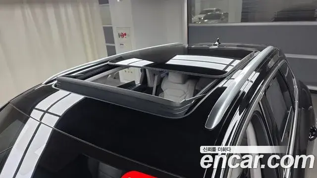 Volkswagen Touareg 2025 — Şəkil 23/34