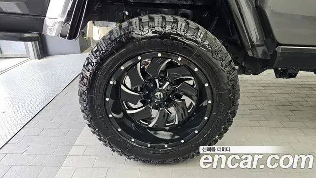 Jeep Gladiator 2021 — Şəkil 7/20