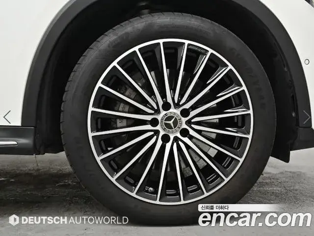 Mercedes-Benz GLC-Class 2024 — ფოტო 14/20