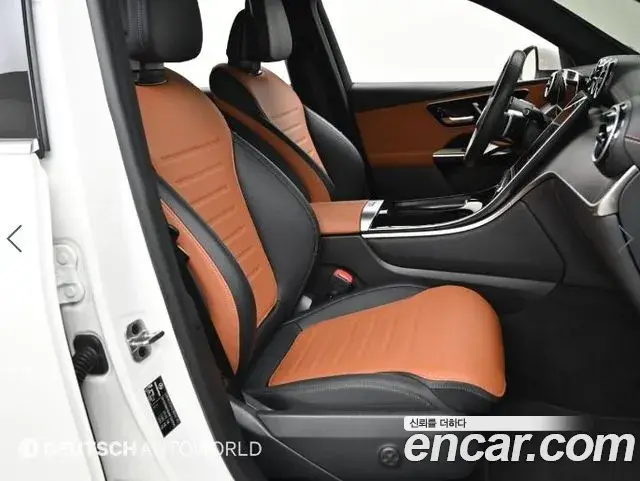 Mercedes-Benz GLC-Class 2024 — ფოტო 15/20
