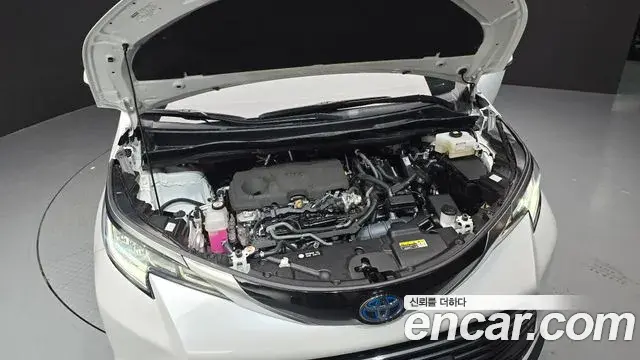 Toyota Sienna 2023 — Photo 1/20