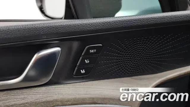 Kia K5 2023 — Photo 6/33