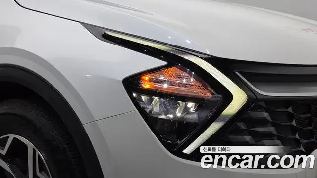 Kia Sportage 2023 — Şəkil 25/30