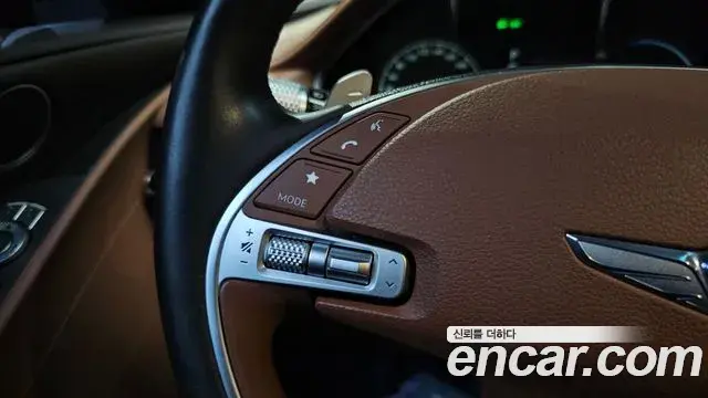 Genesis G80 2020 — Photo 15/34