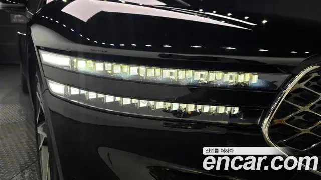 Genesis G90 2022 — Photo 11/34