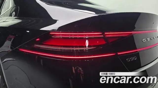 Genesis G90 2022 — Photo 33/34