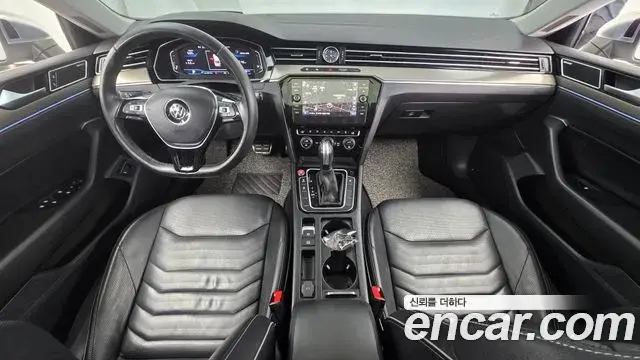 Volkswagen Arteon 2020 — ფოტო 15/33