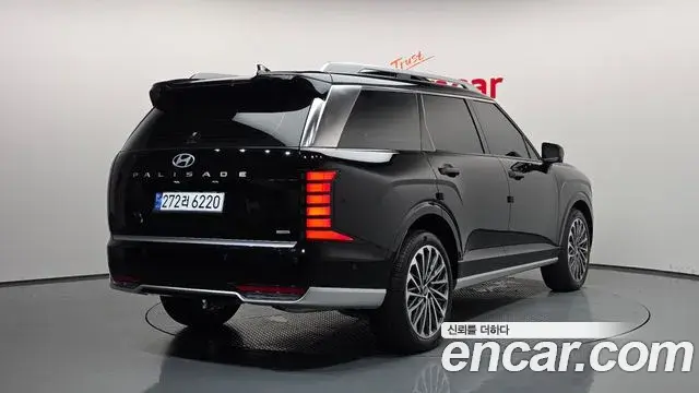 Hyundai Palisade 2025 — Photo 2/20