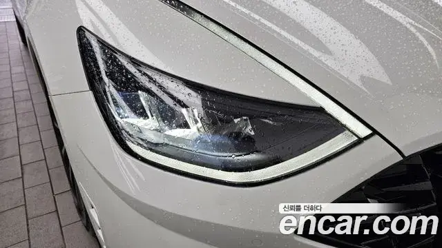 Hyundai Sonata Hybrid 2021 — ფოტო 17/37
