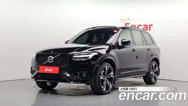 Volvo XC90 2020 — ფოტო 6/37