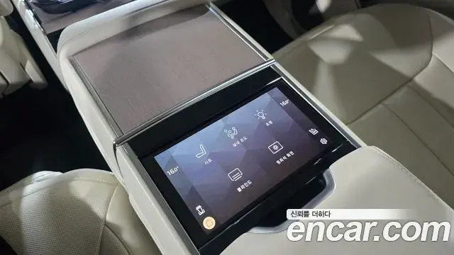 Land Rover Range Rover 2025 — Şəkil 18/20