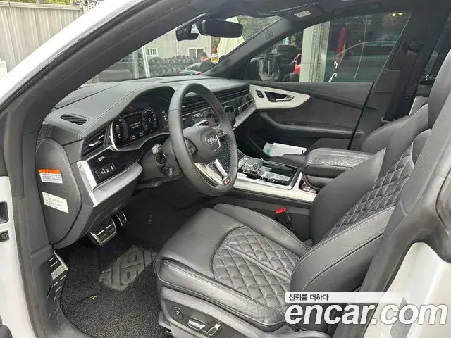 Audi Q8 2022 — Şəkil 5/18