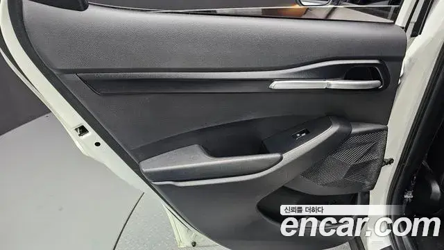 Kia Seltos 2024 — Photo 31/34