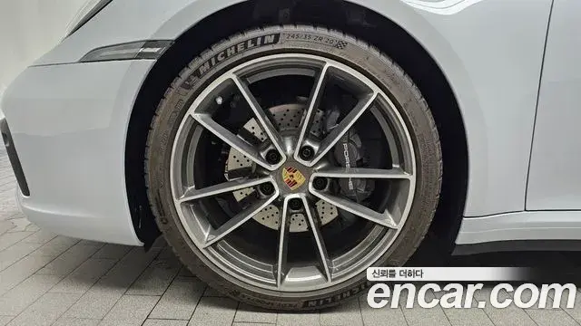 Porsche 911 2024 — ფოტო 19/31