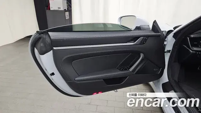 Porsche 911 2024 — ფოტო 20/31