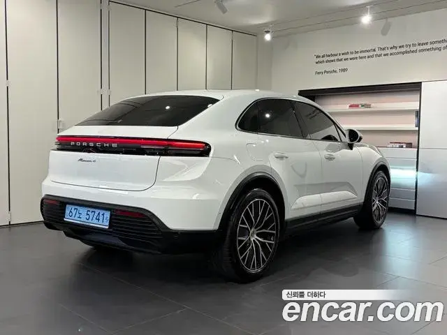 Porsche Macan EV 2025 — Şəkil 3/20