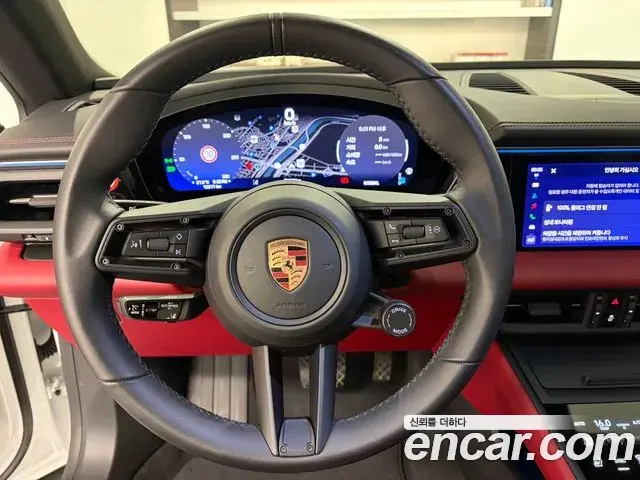 Porsche Macan EV 2025 — Şəkil 18/20