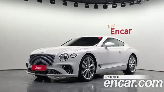 Bentley Continental GT 2020 — Фото 1/20