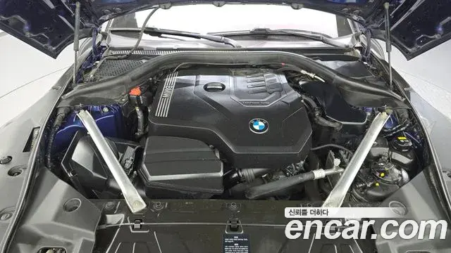 BMW Z4 2019 — ფოტო 25/30