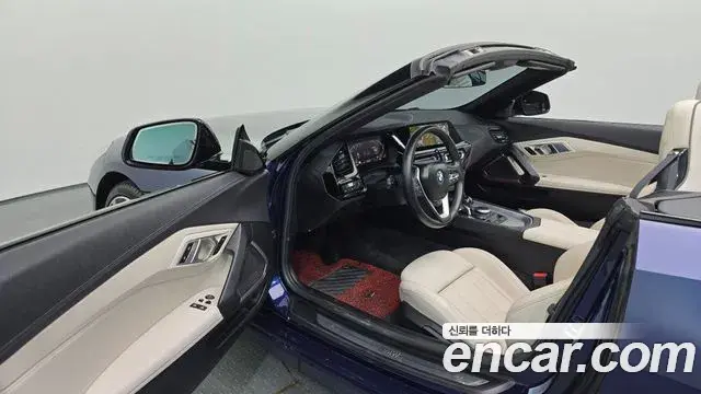 BMW Z4 2019 — ფოტო 11/30