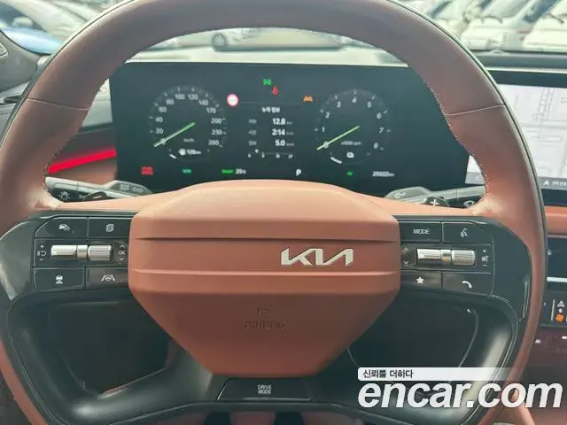 Kia K8 2025 — ფოტო 14/19