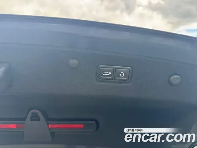 Kia K8 2025 — ფოტო 19/19