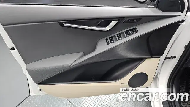 Kia Niro 2025 — Şəkil 30/35