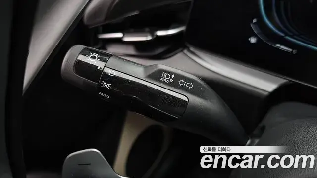 Kia Niro 2025 — Şəkil 24/35