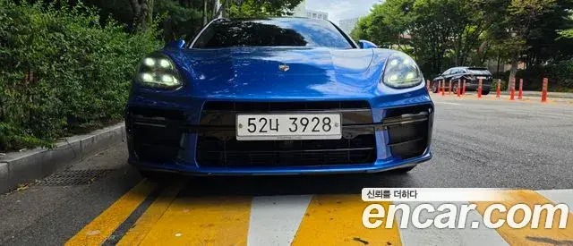 Porsche Panamera 2018 — Photo 5/18