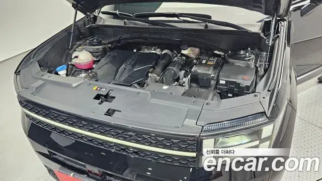 Hyundai Santa Fe 2024 — Şəkil 31/35