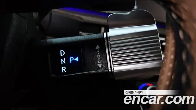 Hyundai Santa Fe 2024 — Şəkil 21/35