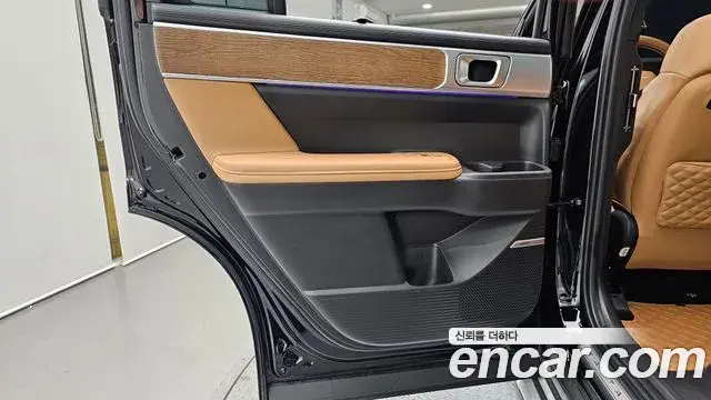 Hyundai Santa Fe 2024 — Şəkil 18/35