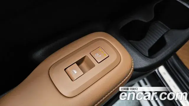 Hyundai Santa Fe 2024 — Şəkil 16/35