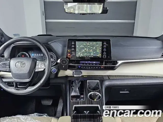 Toyota Sienna 2021 — Şəkil 11/20